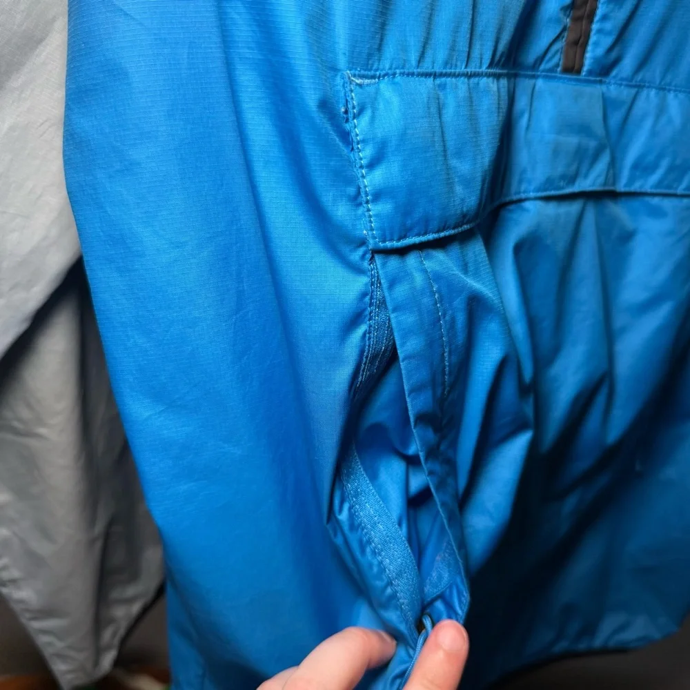 The North Face Tri-Color Jacket - Picture 3 of 6